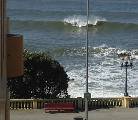 By The Beach * Порту